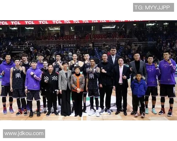 CBA南方明星与北方明星激情对决展现篮球魅力与团队精神