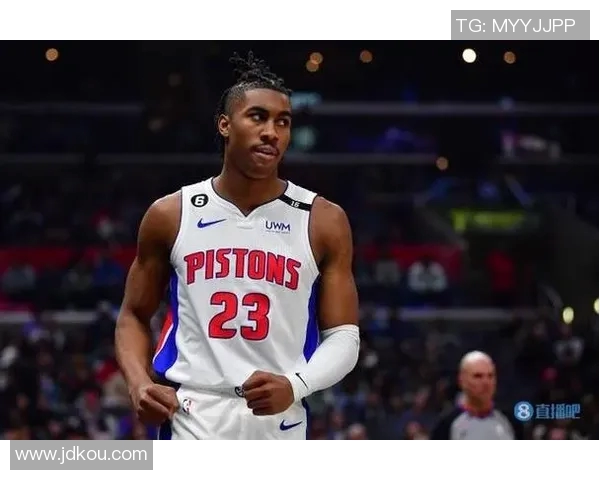 杰登艾维如何在NBA赛场上展现出惊人的潜力与独特风格