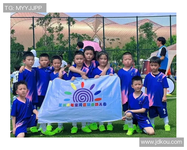 初中生乐享足球明星猜谜游戏挑战提升足球知识与团队合作能力